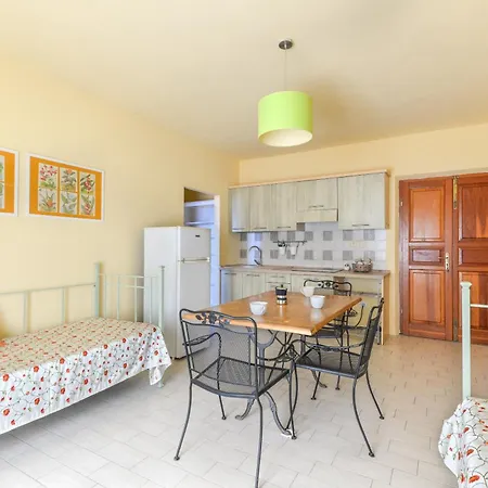 Apartment Cinciarella Casa Vai