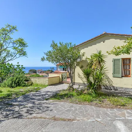 Apartment Cinciarella Casa Vai SantʼAndrea